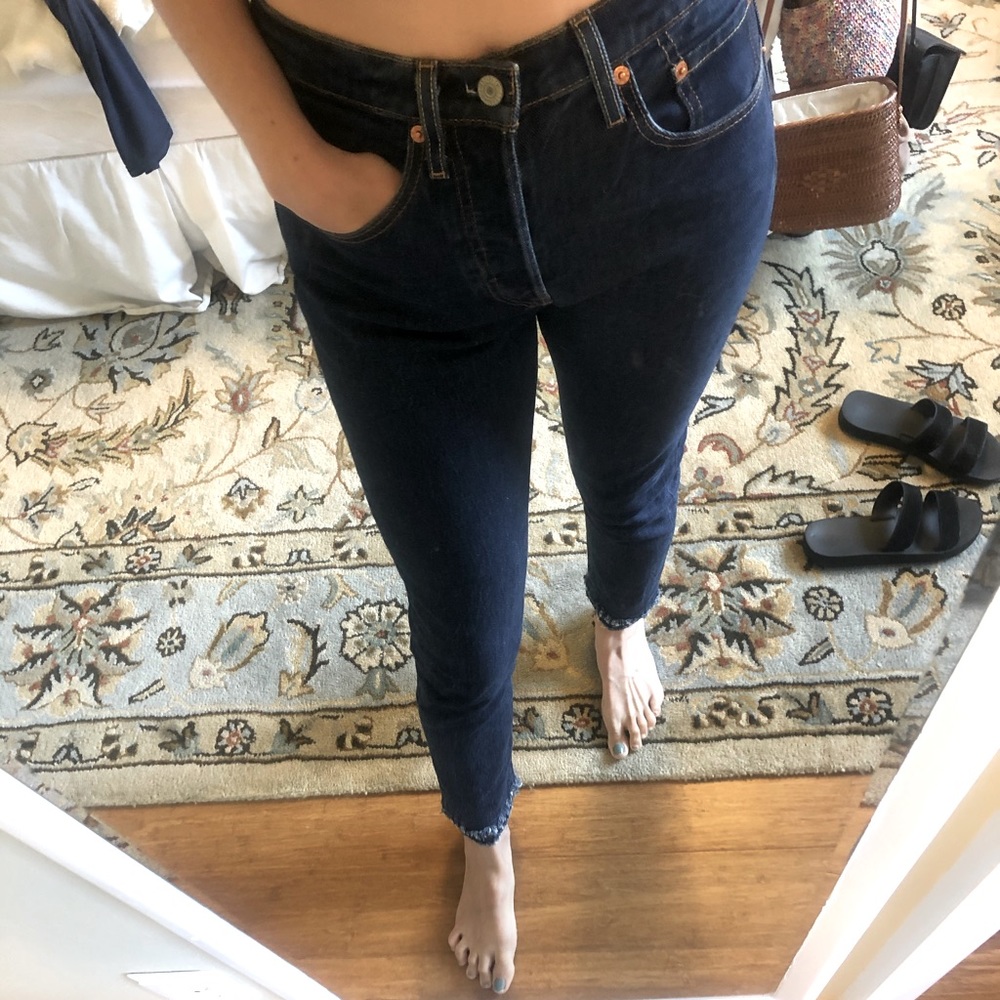 Levi’s dark wash 501 skinny jeans